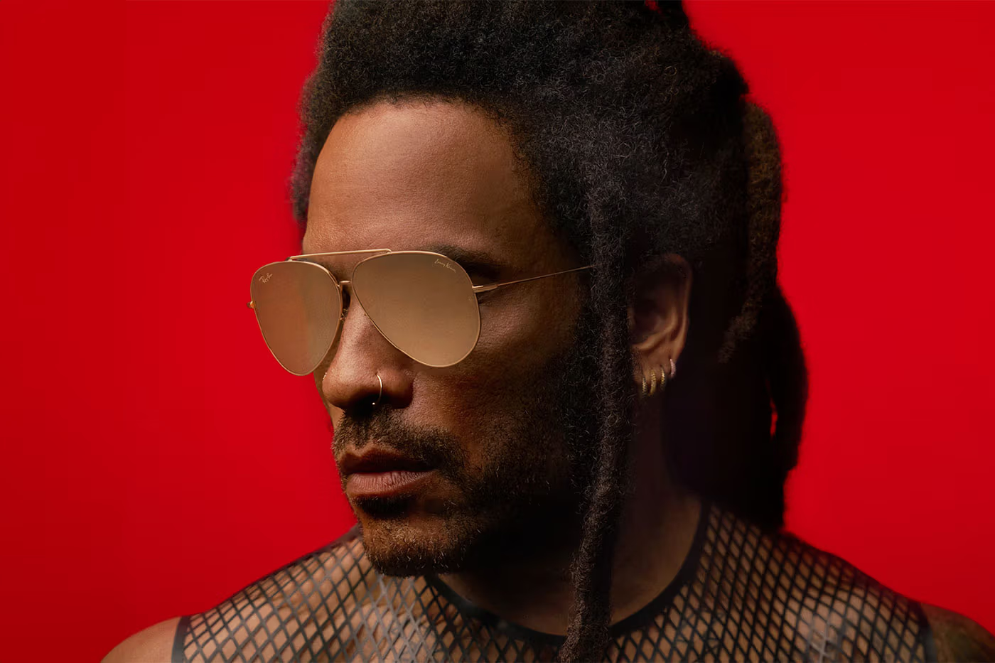 Lenny Kravitz in glasses from the Ray Ban