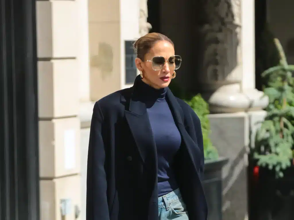 Jennifer Lopez gucci sunglasses