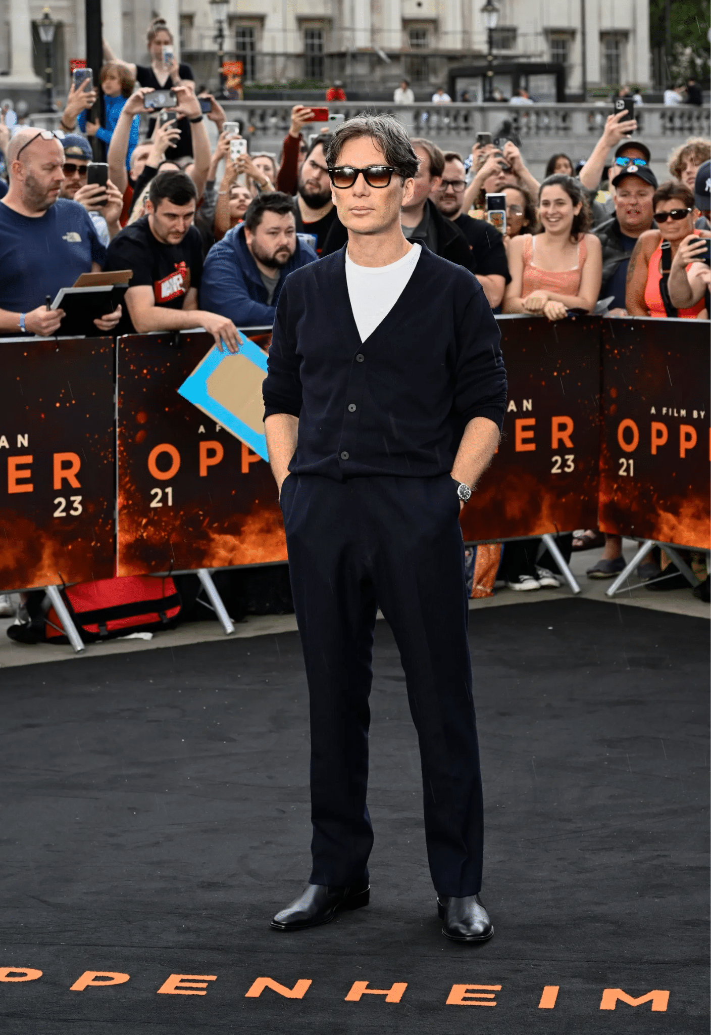 Cillian Murphy wears ray ban sunglasses RB2140