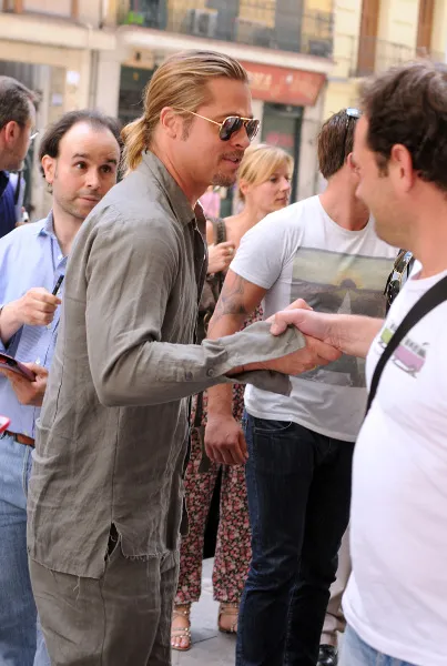 brad pitt madrid shades ray ban