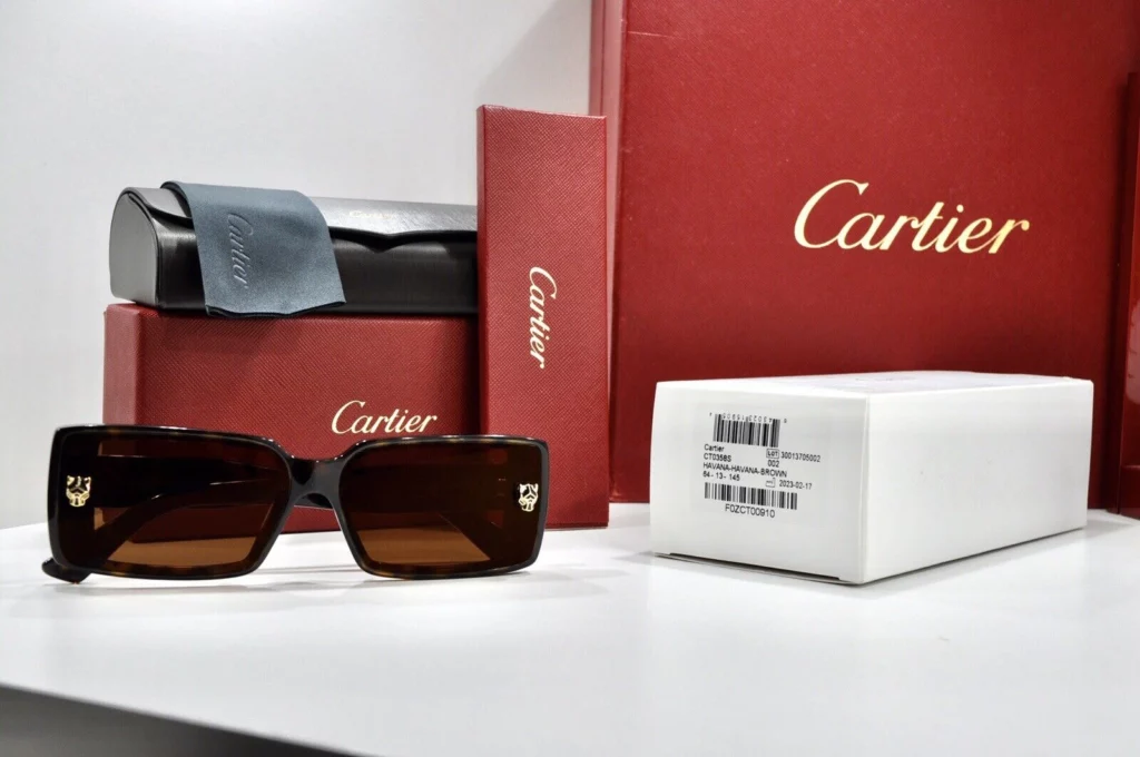 Panthère de Cartier CT0358S box