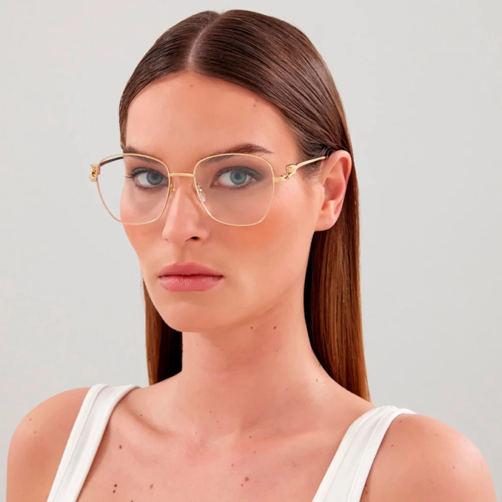 Panthère de Cartier CT0371O optical frames on model