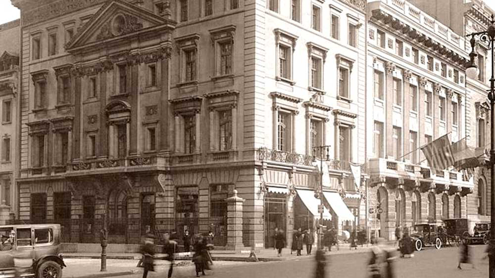 Cartier on 5th Avenue New York Circa 1920