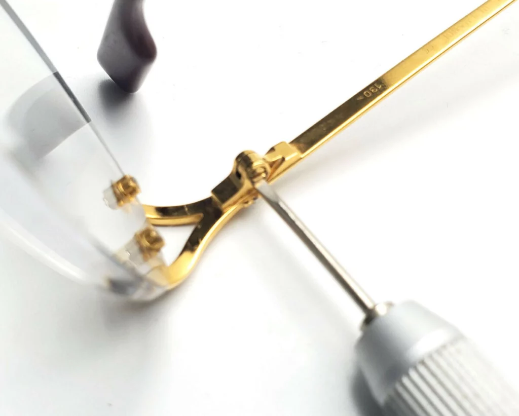 A screwdriver to repair Cartier eyeglasses