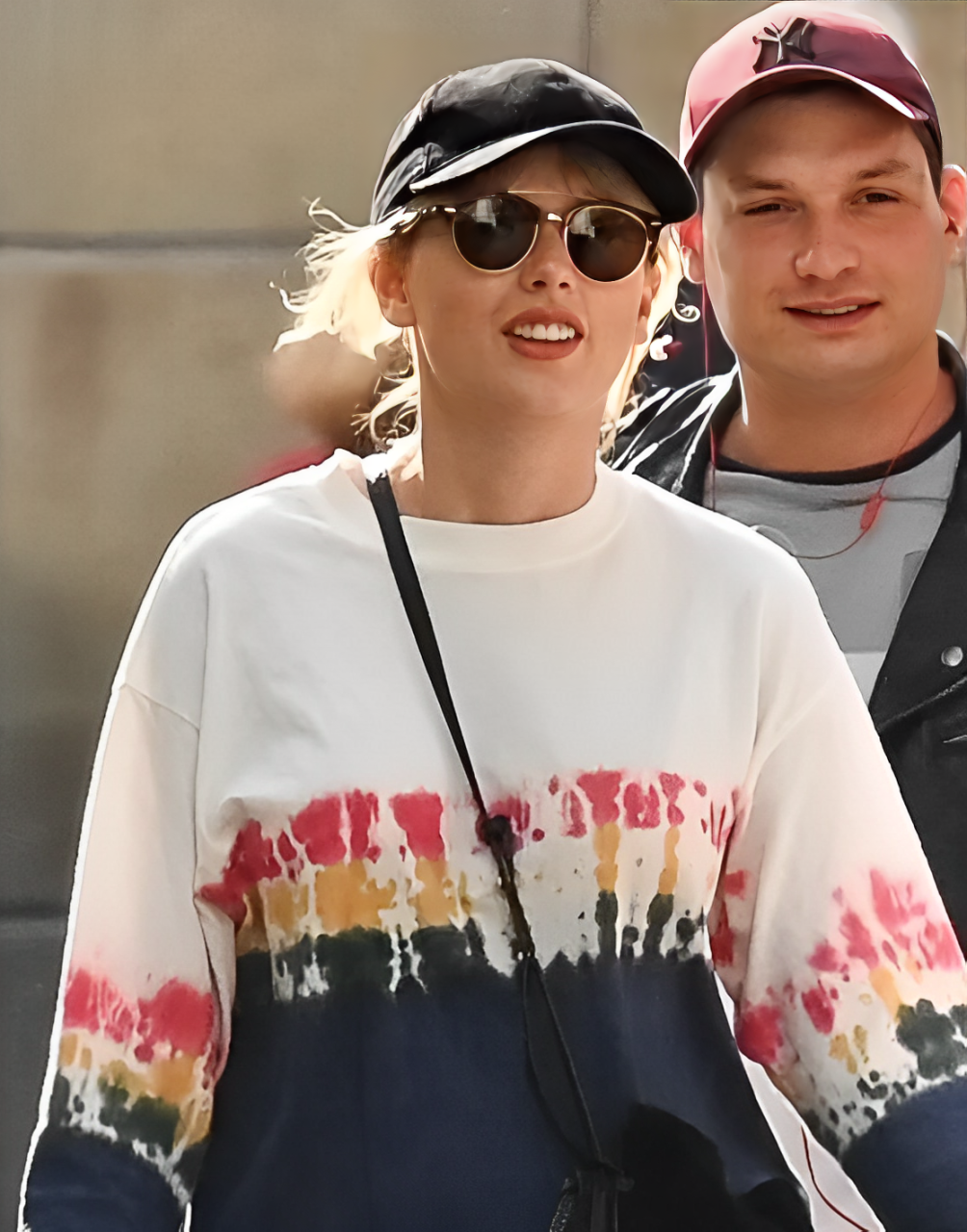 tay swift ray-ban shades