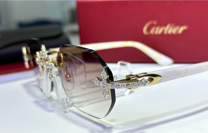 Cartier luxury glasses: buffalo horn with diamonds