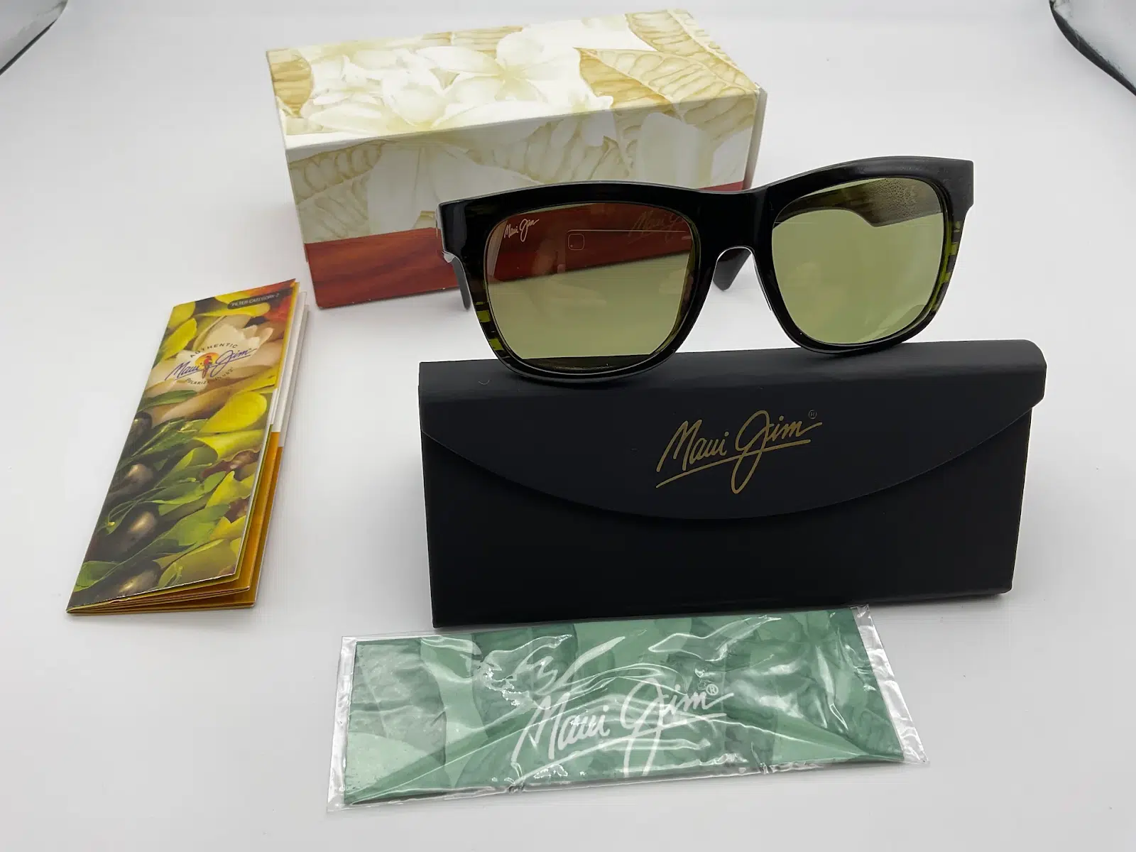 Maui Jim eco-friendly package