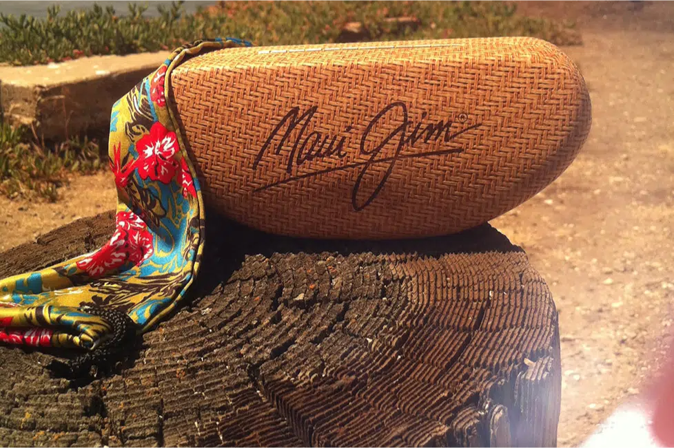 Maui Jim original case and pouch