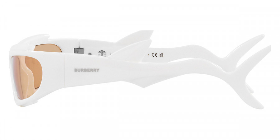 Burberry™ - Turner Shark BE4399