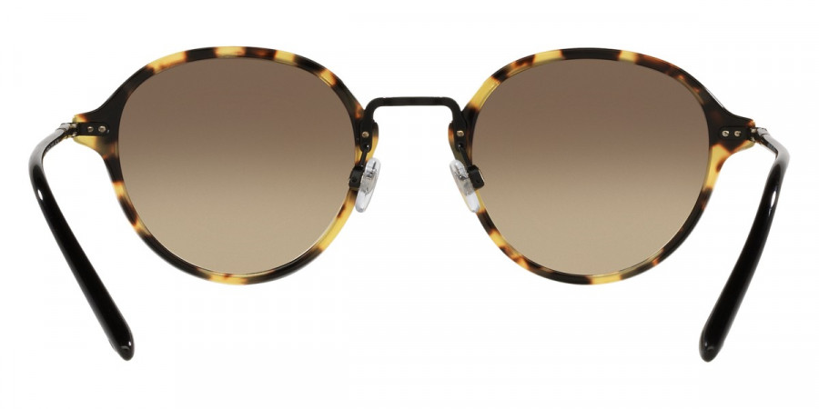 Giorgio Armani™ - AR8139