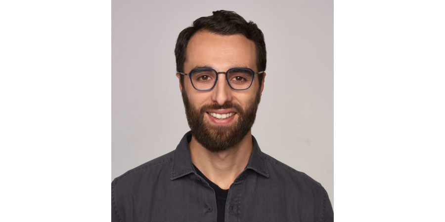 Ic! Berlin Rio Graphite/Blue Waters Eyeglasses On Male Model