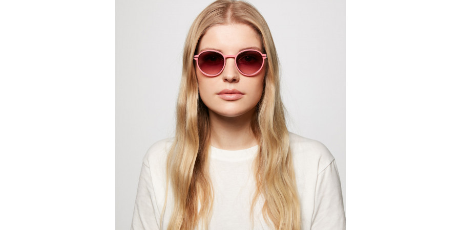 Ic! Berlin Skyway Pearl-Pink-Amethyst Sunglasses On Female Model