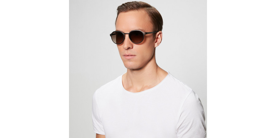 Ic! Berlin T 120 TT-Black² Sunglasses On Male Model 2