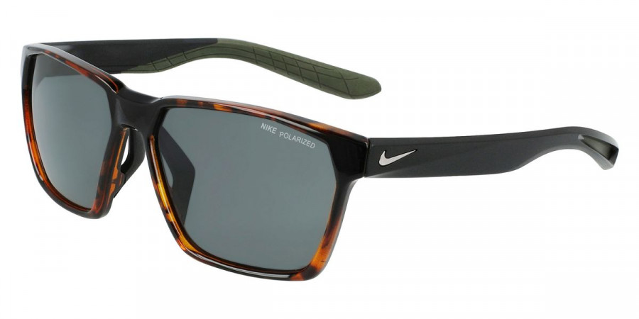 Nike™ - MAVERICK S P DM0078