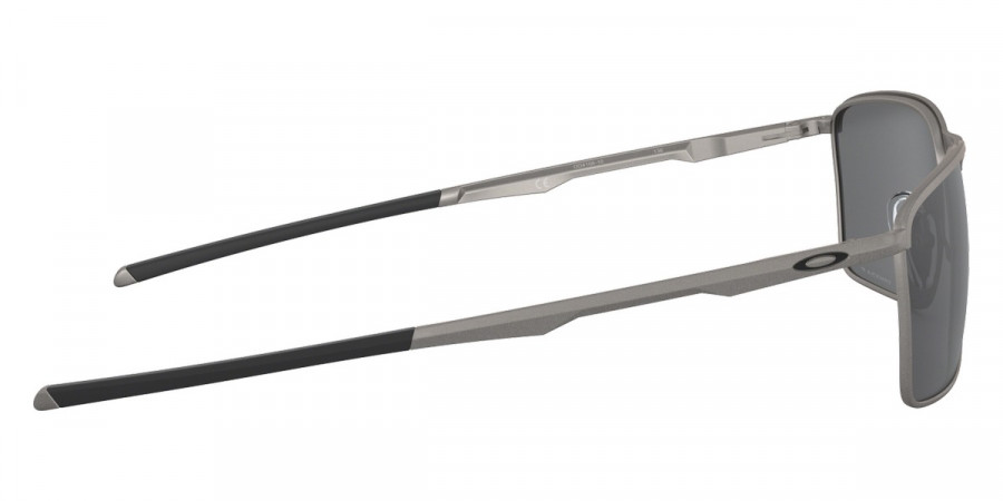 Oakley™ - Conductor 6 OO4106