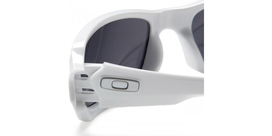 Oakley™ - OO9079