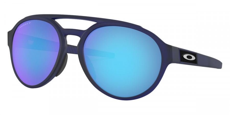 Color: Matte Translucent Blue (942106) - Oakley OO942194210658