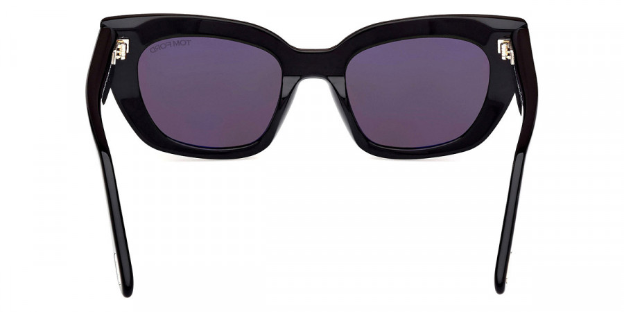 Color: Shiny Black (01A) - Tom Ford FT119001A53