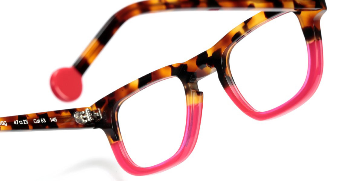 Color: Shiny Fawn Tortoise/Shiny Neon Pink (53) - Sabine Be SBESWA5386947