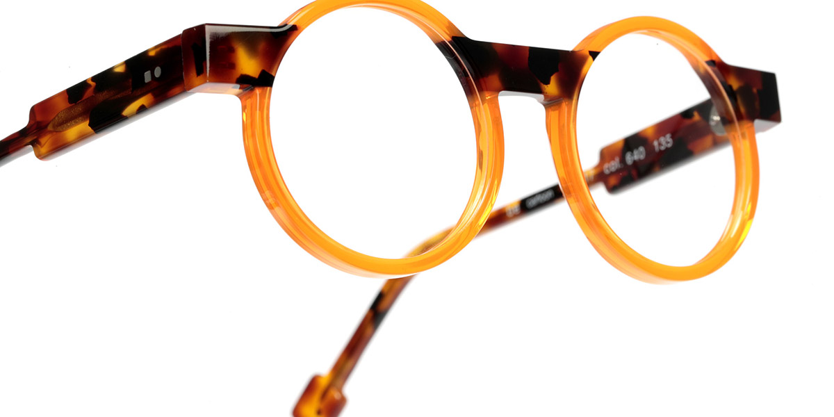 Color: Shiny Translucent Neon Orange/Shiny Tawny Scale (640) - Sabine Be SBEMCAR640196443